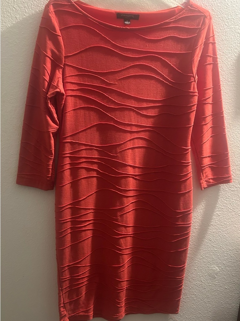 Sharagano Coral-Red Textured Wave Midi Dress